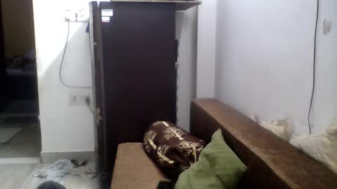 Snapshot of hunkster102 chatting on 11-08-25, 12:05 hunkster102 online show from 11-08-25, 12:05