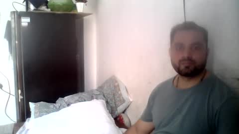 hunkster102 online show from 05-30-26, 04:31
