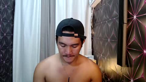 hunkylloyd online show from 02-07-25, 07:17