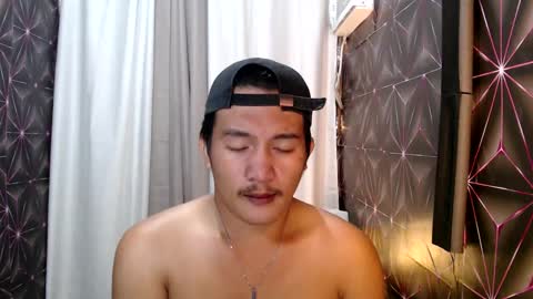 hunkylloyd online show from 02-08-25, 05:18