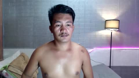 hunkylloyd online show from 05-04-26, 03:35