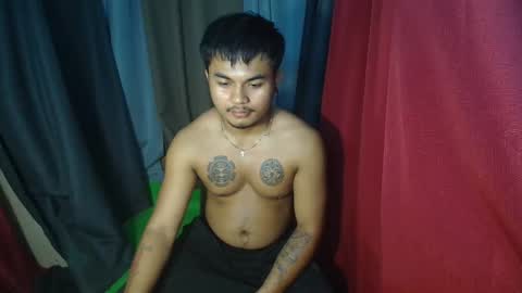 hunkyzeus online show from 02-11-26, 03:28