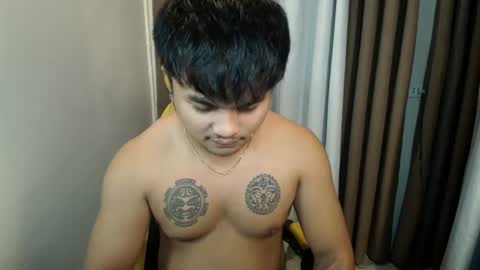 hunkyzeus online show from 06-11-26, 07:01