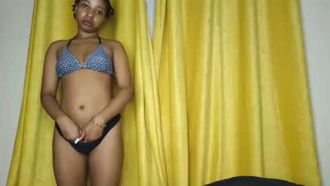 hunsweetpie online show from 11-15-25, 02:42