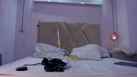 hunterheat_ online show from 10-25-25, 11:51