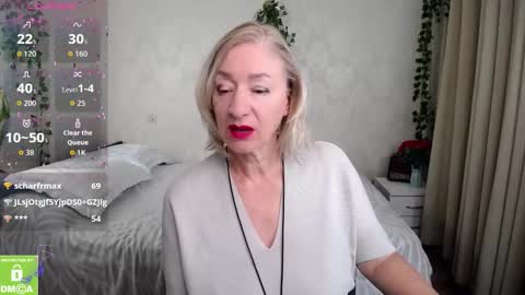 Snapshot of hunters_woman chatting on 10-20-25, 12:22 Irena online show from 10-20-25, 12:22