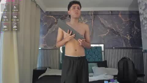 Lucas online show from 07-26-26, 12:01