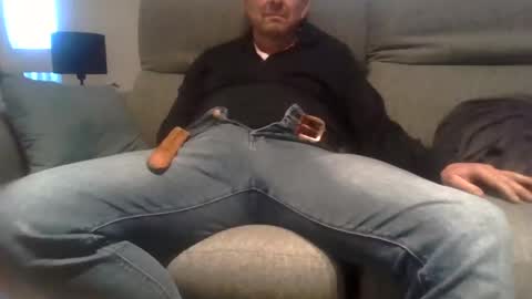 hurricane333644 online show from 01-27-25, 04:22