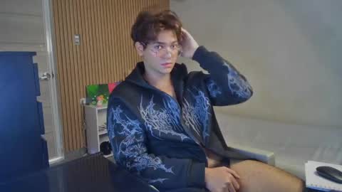 husband_xxx online show from 05-14-26, 04:58