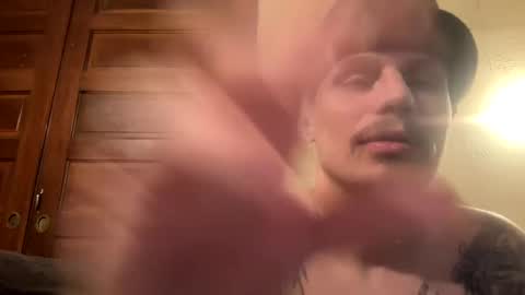 husbandandwife2011 online show from 02-22-25, 03:34