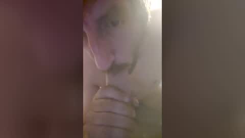 husbandmaterial_xxx online show from 06-23-26, 01:20