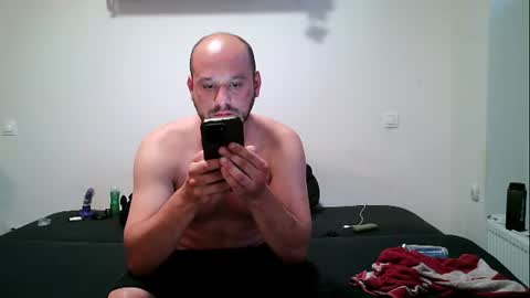 Huster 69 online show from 07-14-26, 06:02