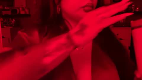 Snapshot of hxnnyyb chatting on 02-28-26, 05:41 Bex online show from 02-28-26, 05:41