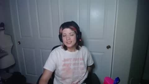 Snapshot of hxrmx_xtc chatting on 02-26-25, 06:58 herma online show from 02-26-25, 06:58