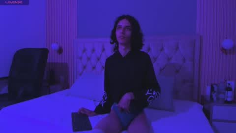 hxxyro online show from 03-02-26, 07:21