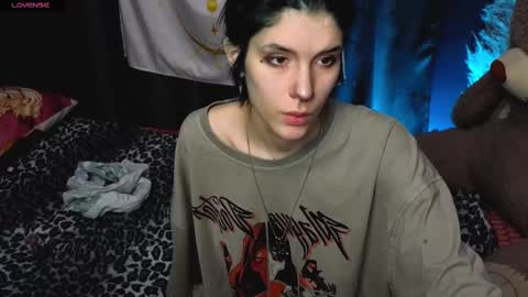 Snapshot of hyeon_jin chatting on 01-12-25, 11:26 Hyeon Jin online show from 01-12-25, 11:26