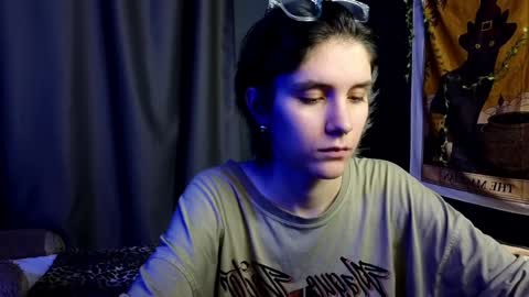 Snapshot of hyeon_jin chatting on 02-03-25, 05:51 Hyeon Jin online show from 02-03-25, 05:51