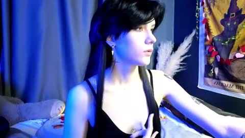 Snapshot of hyeon_jin chatting on 02-11-25, 02:46 Hyeon Jin online show from 02-11-25, 02:46