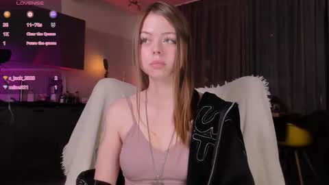 Snapshot of hype_meal_home chatting on 03-10-25, 04:35 Miley. PVT open i have extra prices on nude show online show from 03-10-25, 04:35