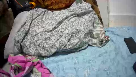 i4cams online show from 01-08-26, 05:59