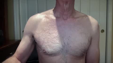 The Talented Mr. DILFy online show from 12-31-24, 03:31