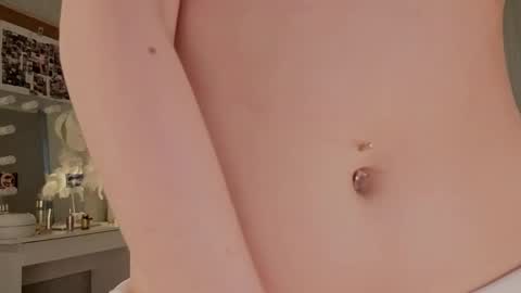 Joselle online show from 04-21-26, 02:51