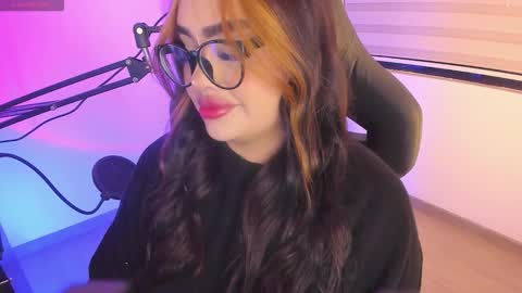 Snapshot of i_am_ari chatting on 01-14-26, 02:06 Ari online show from 01-14-26, 02:06