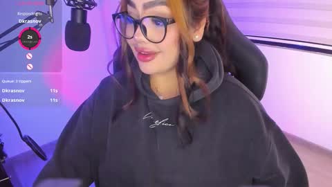 Snapshot of i_am_ari chatting on 02-12-26, 02:06 Ari online show from 02-12-26, 02:06