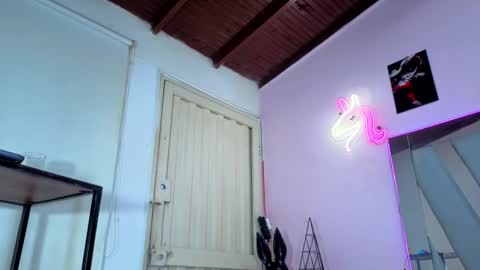 kelvis online show from 01-13-26, 01:55