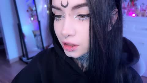 Asya  online show from 11-28-25, 09:56