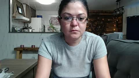 Snapshot of i_fetishize_u chatting on 02-13-25, 06:05 ShortStuff online show from 02-13-25, 06:05