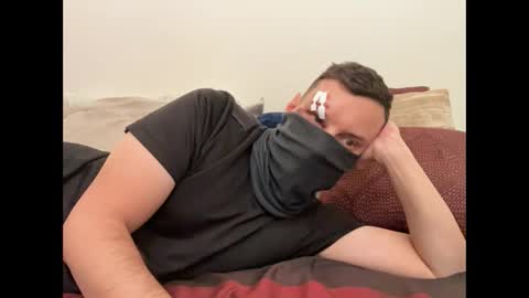 i o ro online show from 10-25-25, 04:09