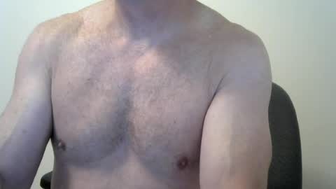 Snapshot of i_was_a_shy_dad chatting on 07-16-26, 12:55 i_was_a_shy_dad online show from 07-16-26, 12:55