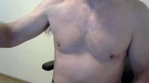 Snapshot of i_was_a_shy_dad chatting on 07-17-26, 12:34 i_was_a_shy_dad online show from 07-17-26, 12:34
