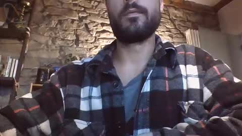 Snapshot of iacujizz chatting on 11-16-25, 03:17 ThatHotGuy online show from 11-16-25, 03:17