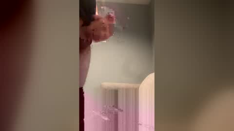 Snapshot of iaguilar_23 chatting on 03-05-26, 10:06 iaguilar_23 online show from 03-05-26, 10:06