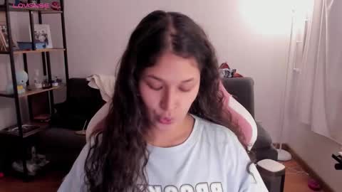 Snapshot of iam_nikki chatting on 12-14-25, 12:05 On instagram Imm NikkiHelp me reach 100 likes online show from 12-14-25, 12:05