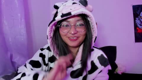 Snapshot of iam_zoechan chatting on 12-12-24, 11:29 Zoe 3 online show from 12-12-24, 11:29