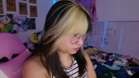 Zoe 3 online show from 04-26-26, 09:01