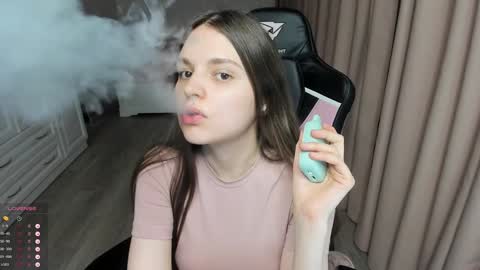 Cassie  STREAMS HERE EVERYDAY online show from 12-04-24, 03:43