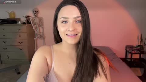 Crystal online show from 01-30-25, 04:27