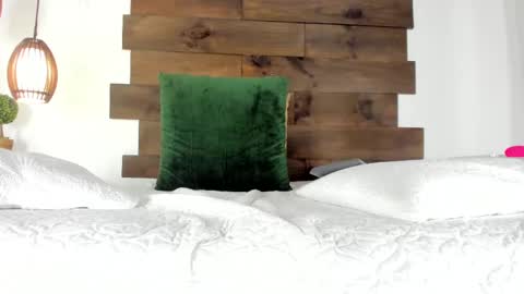 Snapshot of iamgabriela_ chatting on 03-03-25, 06:01 Gabriela online show from 03-03-25, 06:01