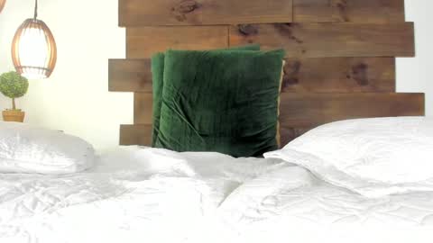 Snapshot of iamgabriela_ chatting on 03-10-25, 02:48 Gabriela online show from 03-10-25, 02:48