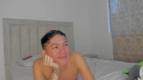 Juliiiiian online show from 03-04-26, 11:16