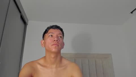 Juliiiiian online show from 03-25-26, 11:05