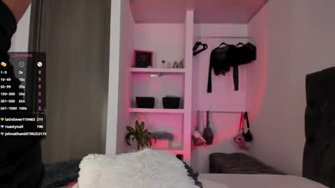    online show from 02-06-25, 06:13