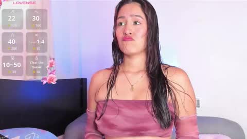 Lara online show from 10-19-25, 06:08