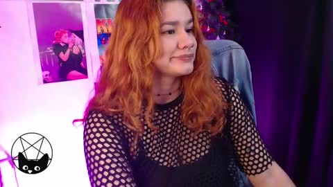Mari online show from 01-06-25, 02:58