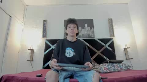 Mariano online show from 11-11-25, 03:28