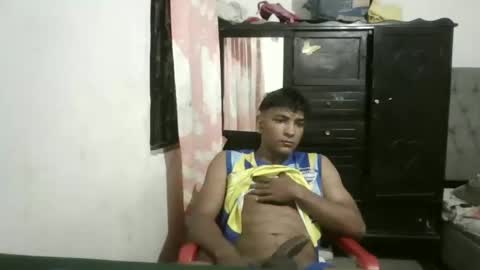 Snapshot of iammaximo chatting on 03-06-25, 11:47 iammaximo online show from 03-06-25, 11:47